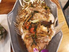 姜丝酱油蒸鱼-两兄弟Song Pee Nong(2号店)