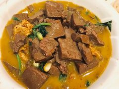 胡葱烧羊血-鸿运酒楼