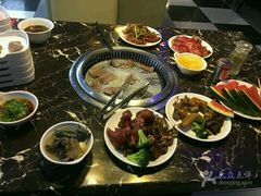 -星海汇海鲜自助烤肉火锅(百大店)