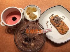 -爱月宝月嫂·育儿嫂