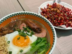 -万松园美食街