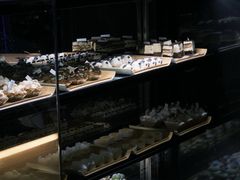 -云顶旋转自助景观餐厅