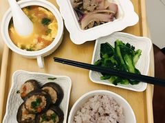 -天鹅到家·保姆月嫂育儿嫂(天河店)