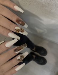 -ZX·美睫设计师汇聚店