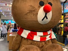 -LINE FRIENDS Garosu-gil Flagship Store