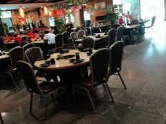 大堂-龙泉人椰子鸡.糟粕醋.海南菜(三亚旗舰店)