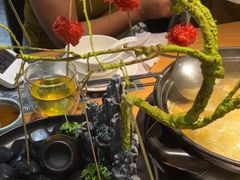 -一朵菌·野生菌探索家火锅(南亚店)