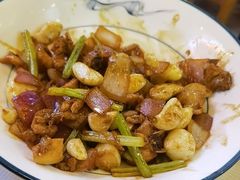 -霄汉牛三鲜湖北砂锅菜(万松园2店)
