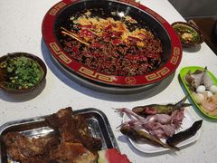 -大师兄酱骨火锅