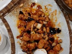 -鑫巴蜀小镇 · 水煮鱼专研店(玉桥店)