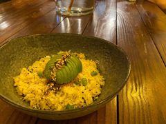 牛油果拌饭-小食院简餐厅