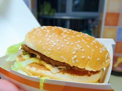 -麦当劳(百荣世贸商城店)