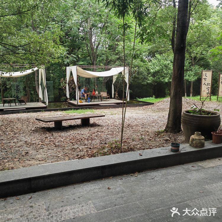 景德镇薅羊毛✔这家店竟然喝咖啡送瓷瓶！