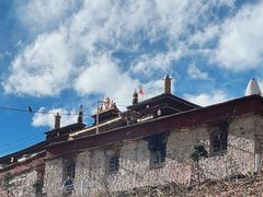 -比如骷髅墙景区