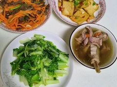-臻爱住家月嫂育儿嫂(万达店)
