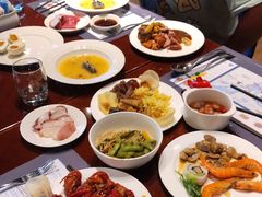 -武汉世茂希尔顿酒店·汇·全日餐厅
