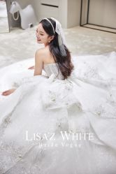 点击看大图 -Renee芮亦婚纱