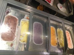 -蓝海国际大饭店·蓝钻自助百汇(兰山店)