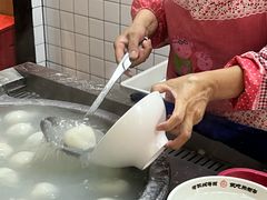 -朱新年·苏式汤团·面点(北寺塔店)