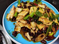 -瑞杰烧烤店·24小时营业(山东路店)