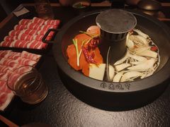 -晓宇重庆火锅(西安荟聚店)