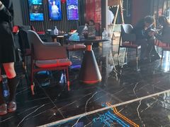 -屋有岛沉浸游戏旗舰店(中山公园店)