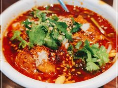 -成都你六姐·牛肉冒菜(城市集市合生汇店)