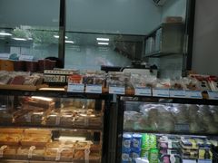 面包甜点陈列柜-乔家栅(襄阳南路店)