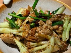 五花肉炒菜花-新太二·鲜料川菜(晶耀前滩店)