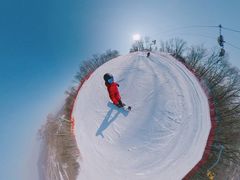 -庙香山滑雪场
