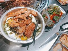 -马路牙子烧烤音乐酒馆(望京店)