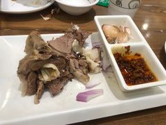 -清真·玛丽亚新疆菜主题餐厅(浙江中路店)