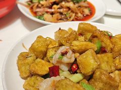 -辣小妮de川菜馆(红旗Mall店)