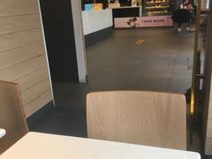 -麦当劳(容桂客运站得来速店)