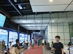 -奥冠体育华师附中恒温游泳馆