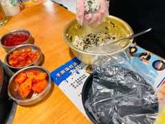 -肥肥虾庄·金牌油焖大虾(杨园滨江时代walk店)