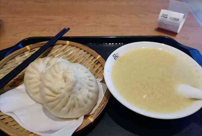 吕氏豚馒(勤劳街店)-"匆匆忙忙赶到后匆匆忙忙买了早餐匆匆忙忙上.