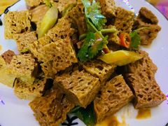 -东家小院金汤酸菜鱼(南阳路店)