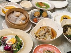 -浅深(世茂滨江精品店)
