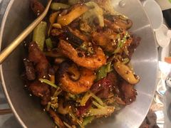 -渔语鱼新川菜Bistro(万象天地店)