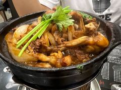 鸡鸡蛙蛙中煲-川香煲(茅台路店)