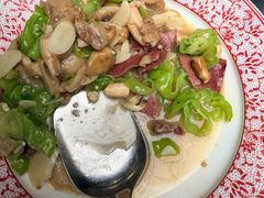 -蔼若春.传承三十年云南菜(金碧公园店)