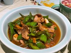 江南小炒肉-甬妈妈湖畔里餐厅(唐山南湖旅游景区店)