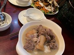 -野菌皇海景野生菌火锅(滨海大道店)