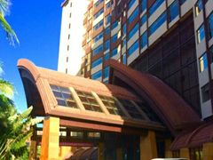 -三亚湾海居铂尔曼度假酒店