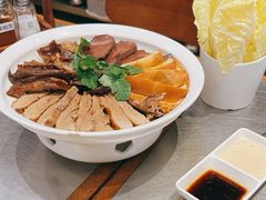 -潮界(凯德晶萃店)