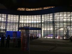 手机电影节-上海跨国采购会展中心