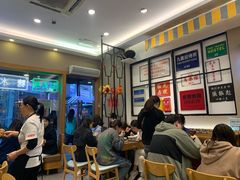 -彩虹站·香港烧腊茶餐厅