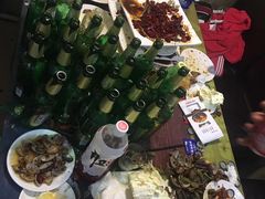 -扒虾小妹儿麻辣海鲜(宏图街店)