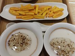 -叁煨蹄花自贡盐帮菜馆(人民广场店)